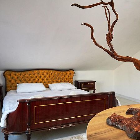 Sweet Vibe Hotel Almaty Ngoại thất bức ảnh