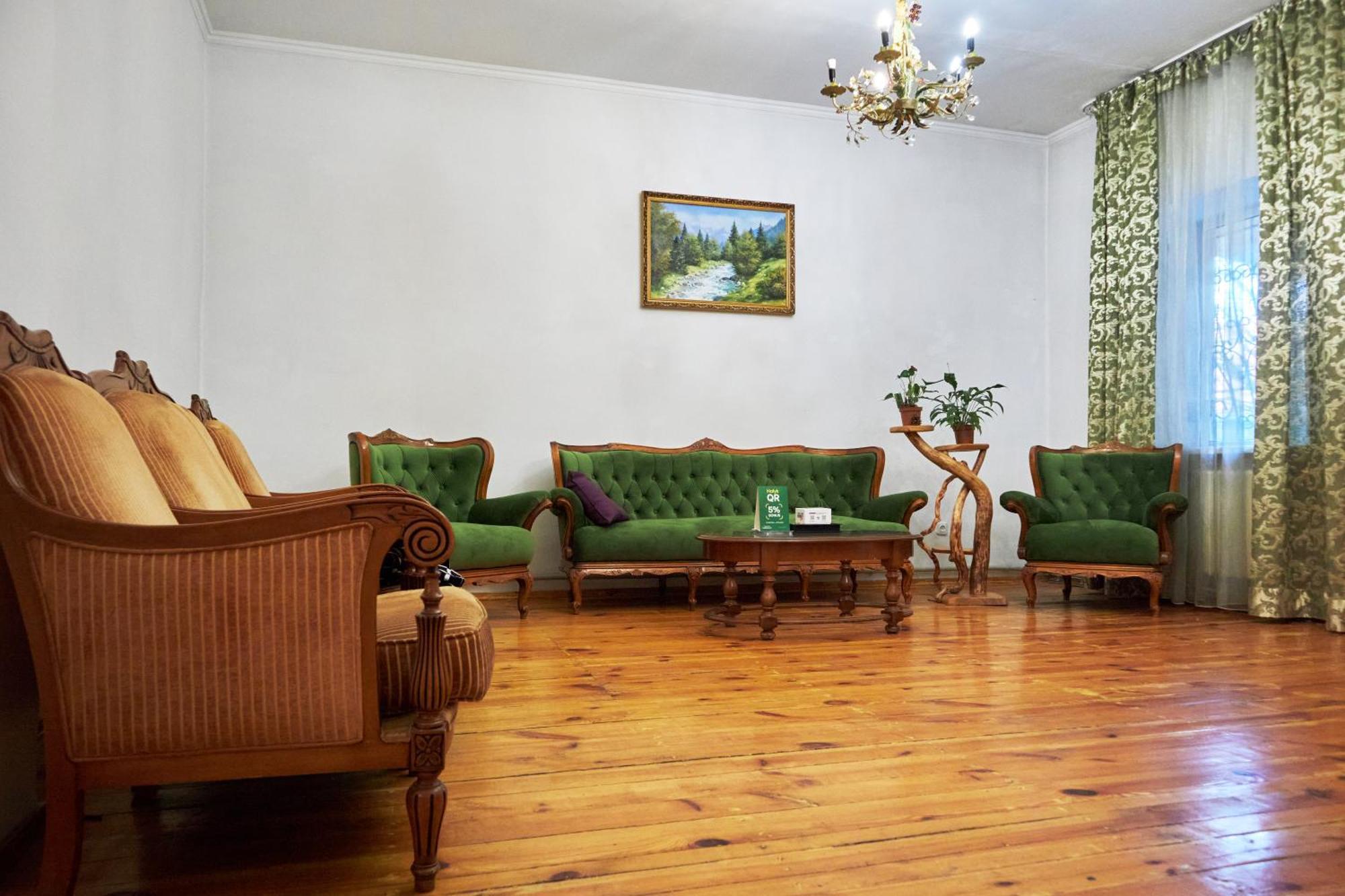Sweet Vibe Hotel Almaty Ngoại thất bức ảnh